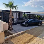 Olive Mobile Home, Terra Park Spiritos