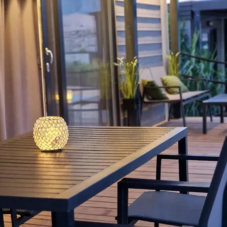 Olive Mobile Home, Terra Park Spiritos キャンプ場 コラン