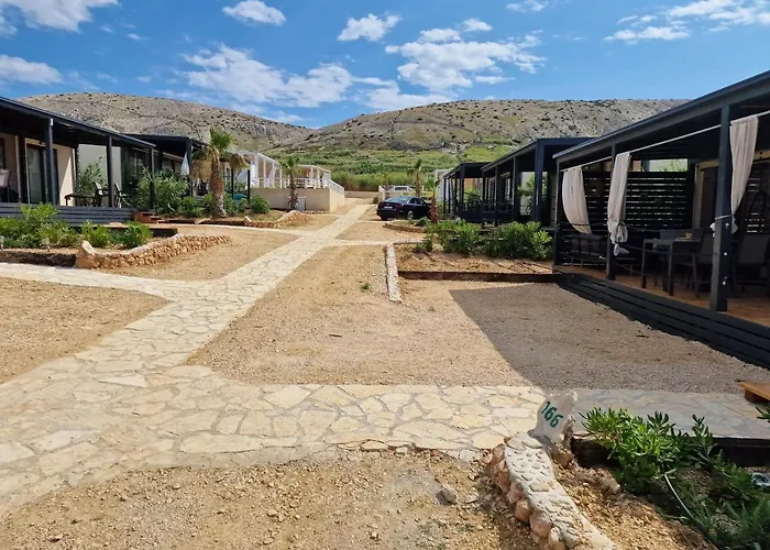Olive Mobile Home, Terra Park Spiritos Кемпинг Колан