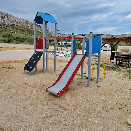 Olive Mobile Home, Terra Park Spiritos