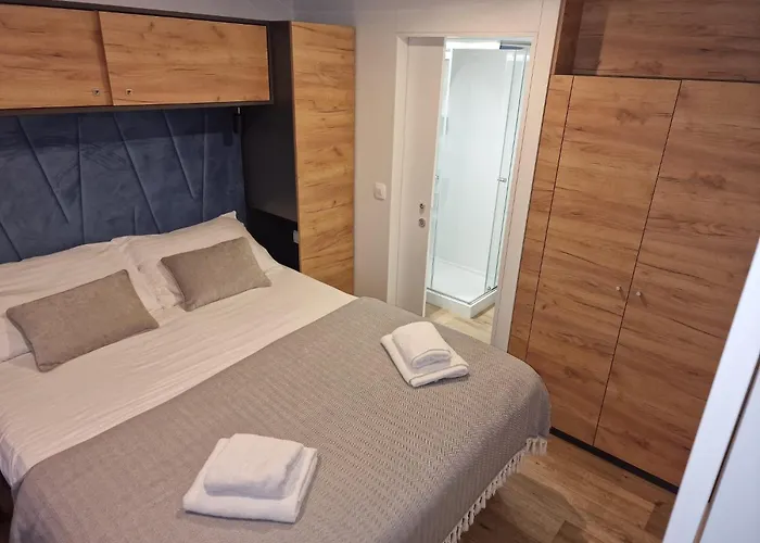 Olive Mobile Home, Terra Park Spiritos